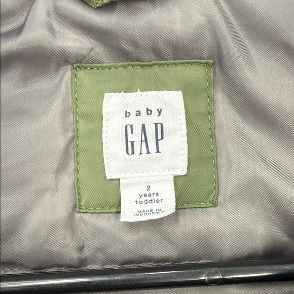 GAP Baby Green Jacket with Faux Fur Hood. - Picture 2 of 6
